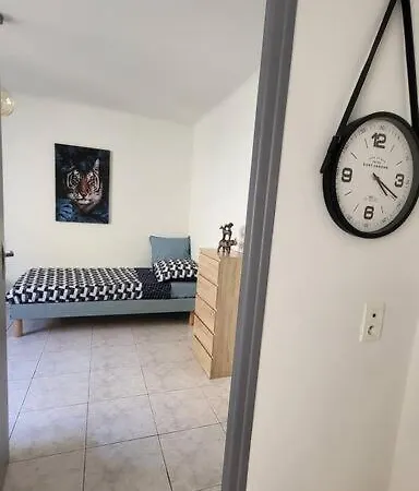 Appartement Chaleureux, Proche De La Gare Perpignan